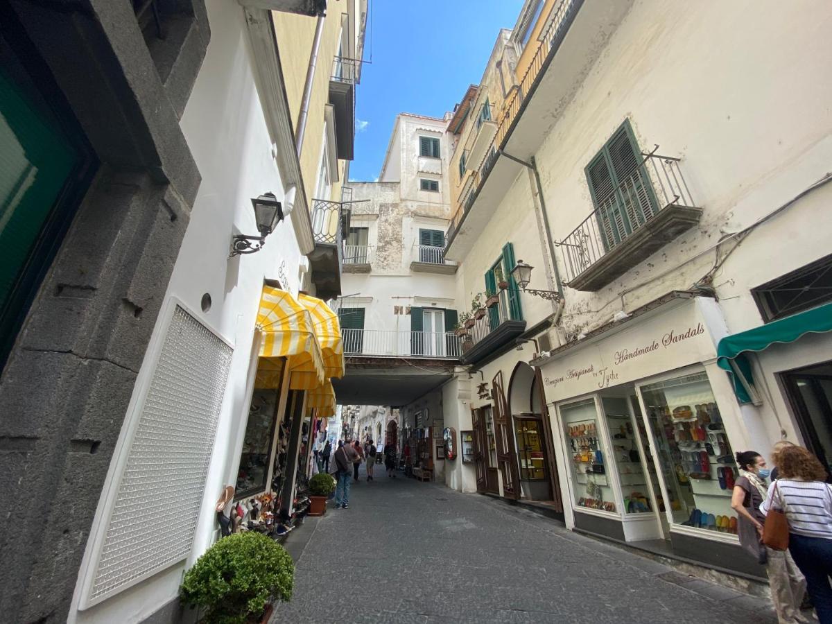 Peonia Apartamento Amalfi Exterior foto
